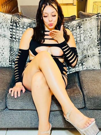 Roxanna , 27  female escort, Boulder