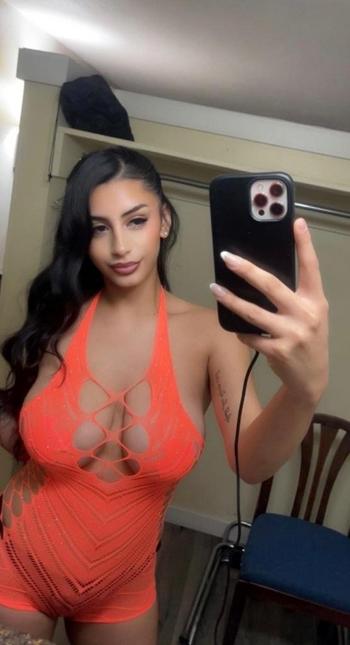 Aliyah, 23  female escort, Boulder